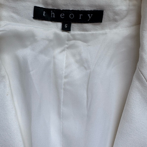Theory White Suit Size 6 - Picture 2 of 10